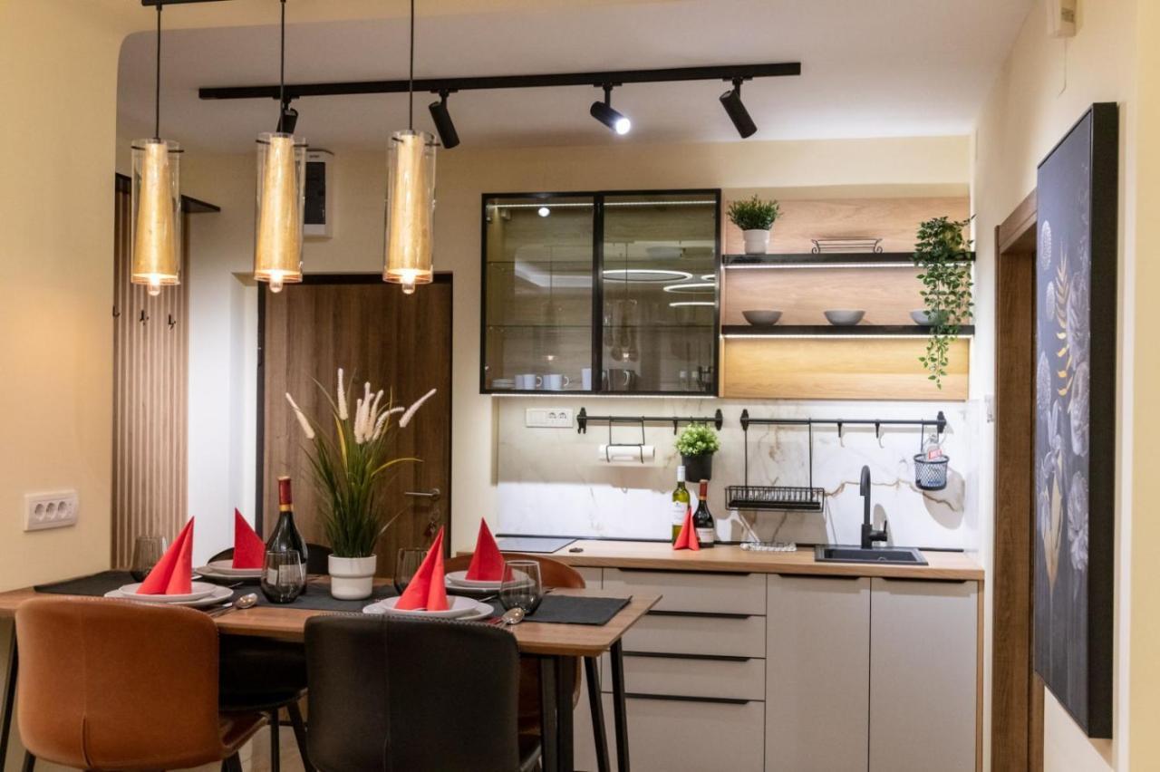 N10 Apartment Belgrado Buitenkant foto