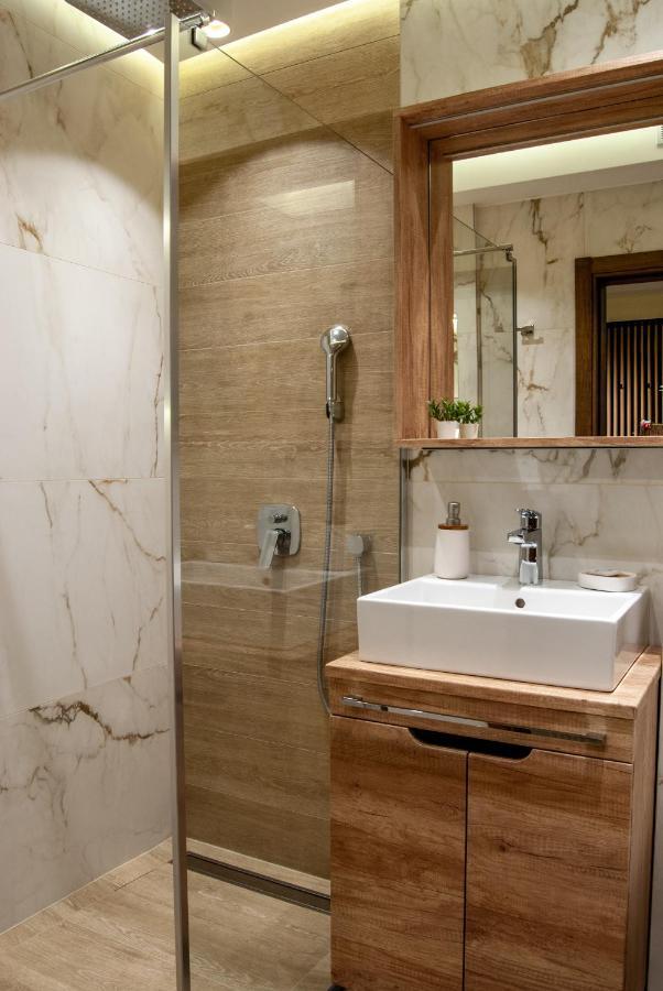 N10 Apartment Belgrado Buitenkant foto