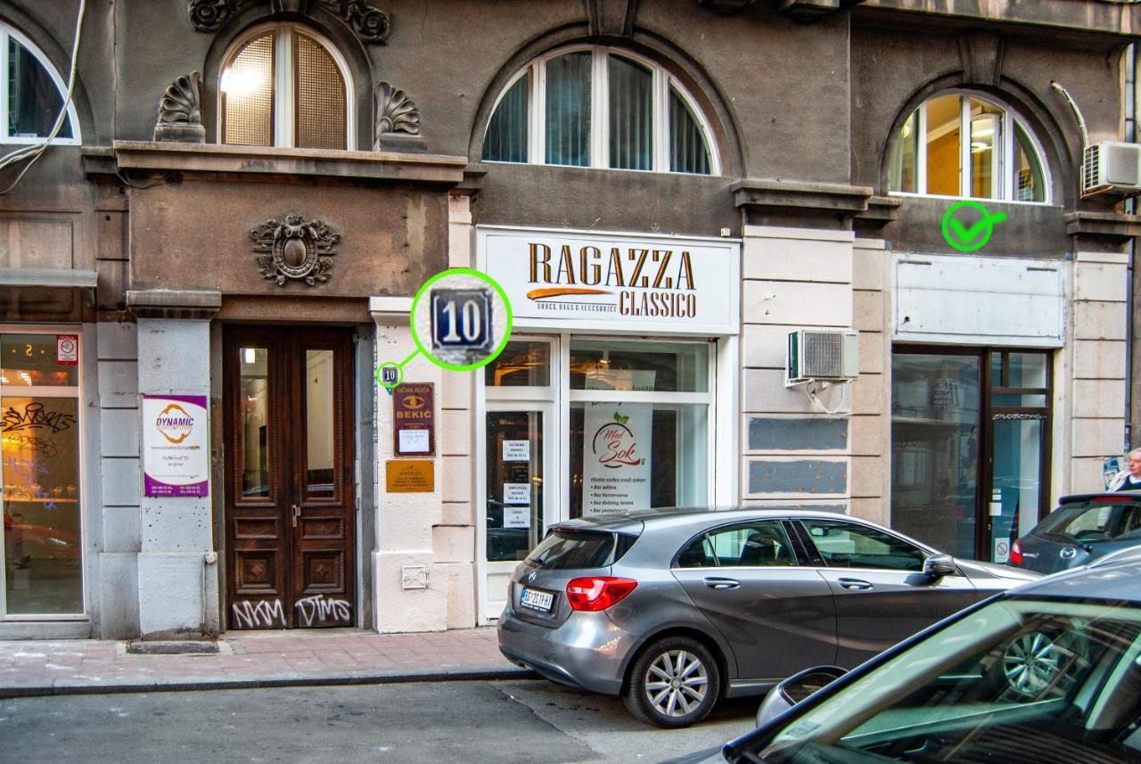 N10 Apartment Belgrado Buitenkant foto