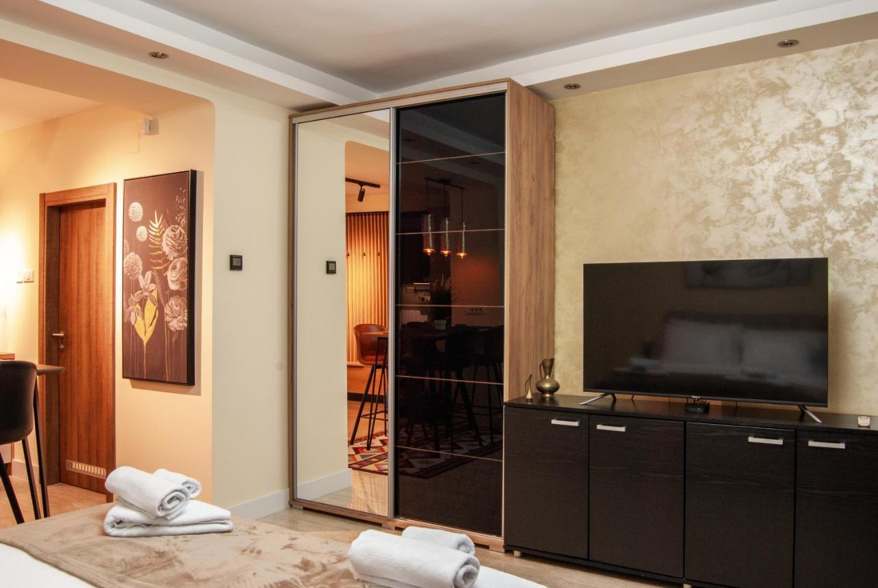 N10 Apartment Belgrado Buitenkant foto
